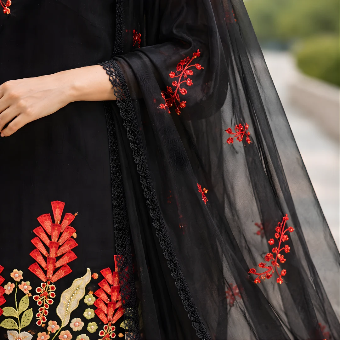 Black salwar suit dupatta embroidery detail